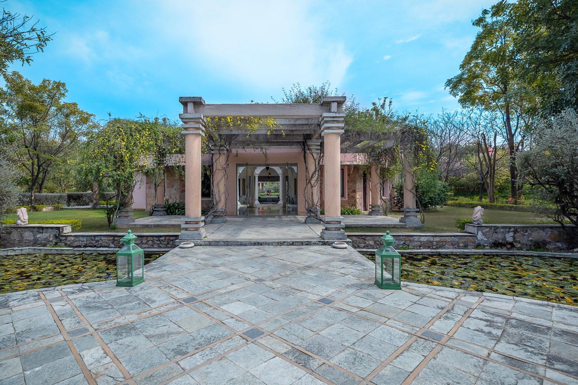 Tree Of Life Resort & Spa Jaipur Dış mekan fotoğraf